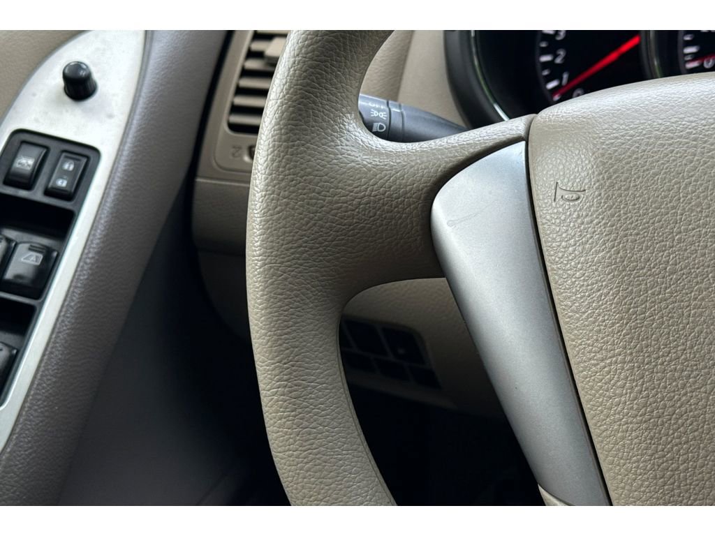 Used 2013 Nissan Murano S image 25