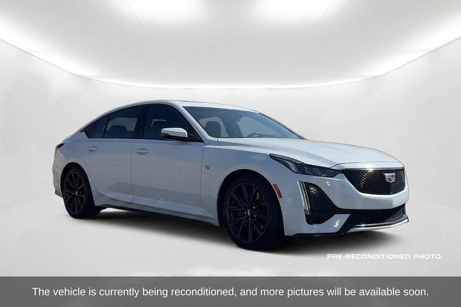 Used 2020 Cadillac CT5 Sport RWD image 3