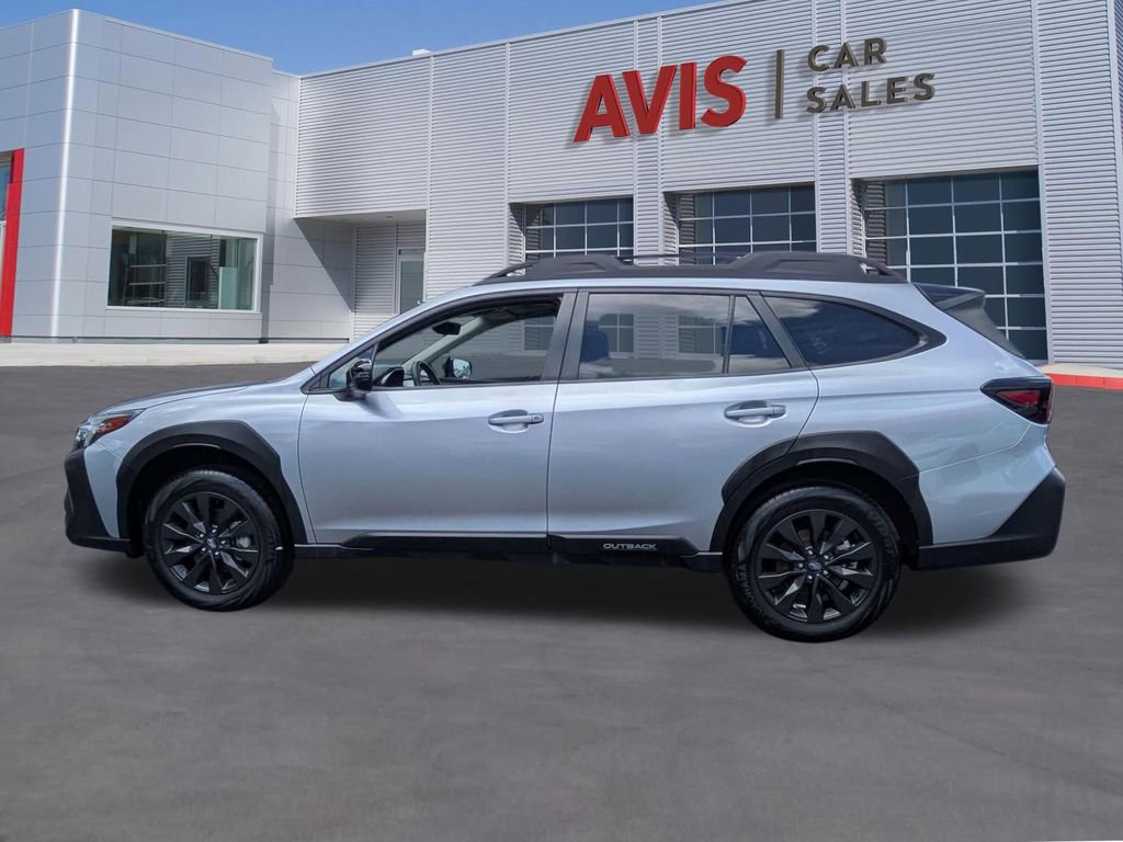 Used 2025 Subaru Outback Onyx Edition image 11