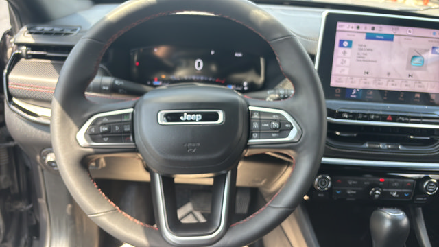Used 2024 Jeep Compass Trailhawk w/ Trailhawk Elite Group AWD/4WD image 15