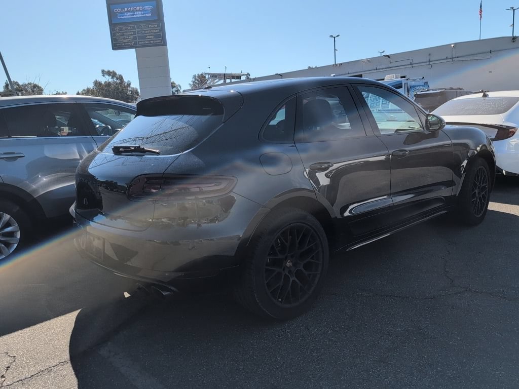Used 2018 Porsche Macan GTS AWD/4WD image 3