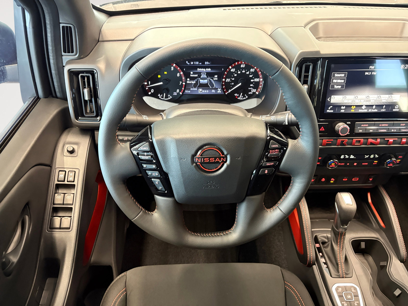 New 2026 Nissan Frontier PRO-4X w/ Pro-4x Convenience Package image 14