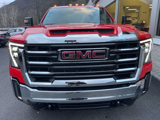 New 2026 GMC Sierra 2500 SLE w/ SLE Value Package; image 3