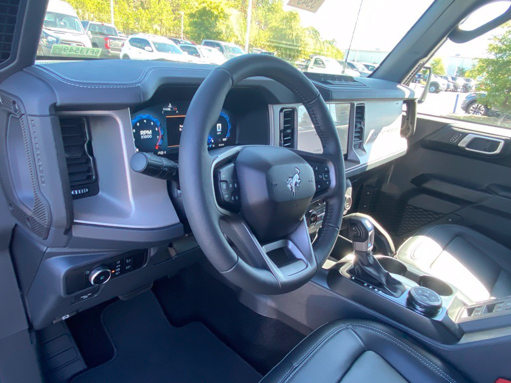 New 2026 Ford Bronco Outer Banks w/ Sasquatch Package AWD/4WD image 9