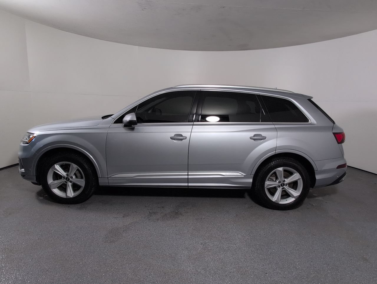 Used 2022 Audi Q7 3.0T Premium AWD/4WD image 31