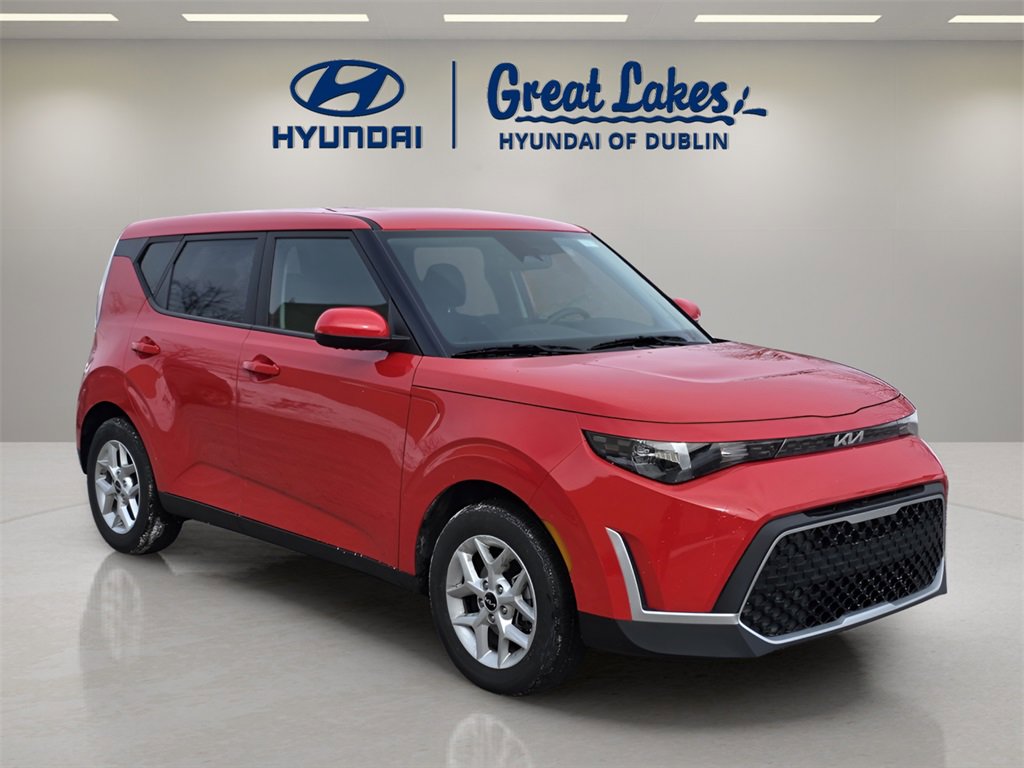 Used 2025 Kia Soul LX w/ LX Technology Package image 7