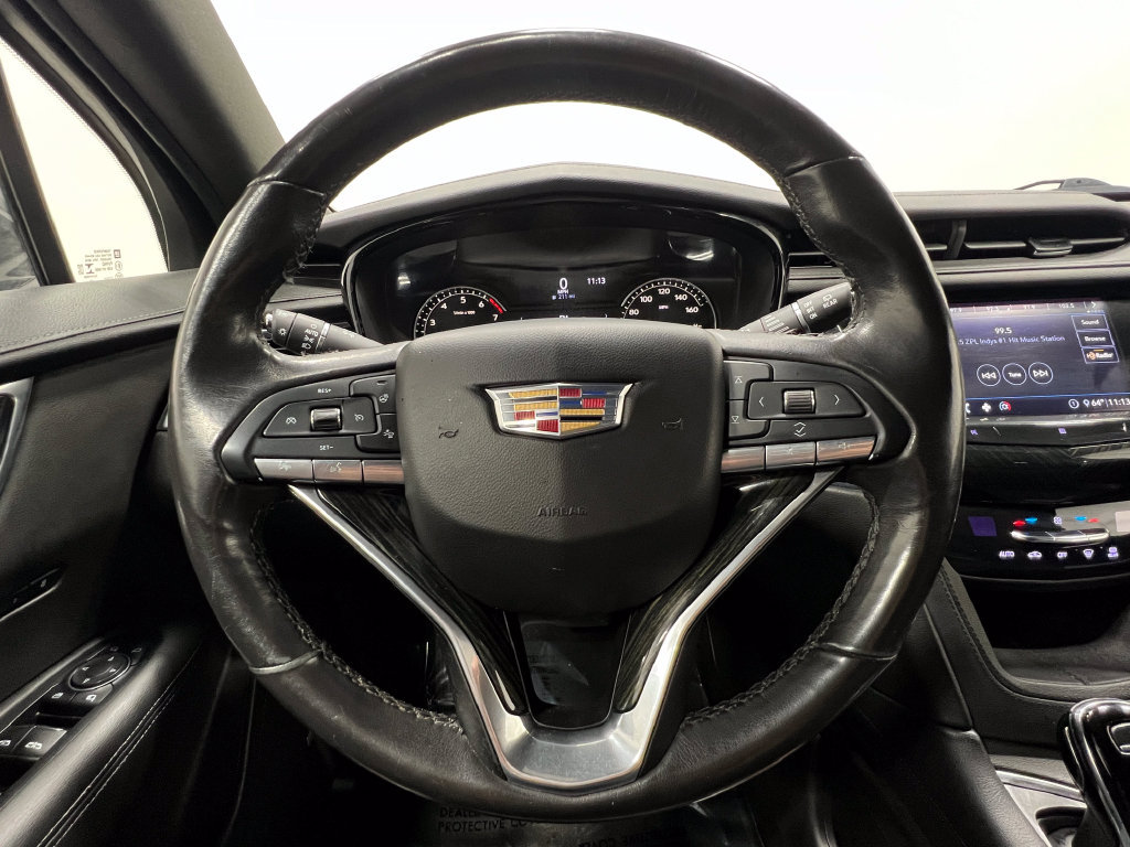 Used 2020 Cadillac XT6 Premium Luxury AWD/4WD image 24