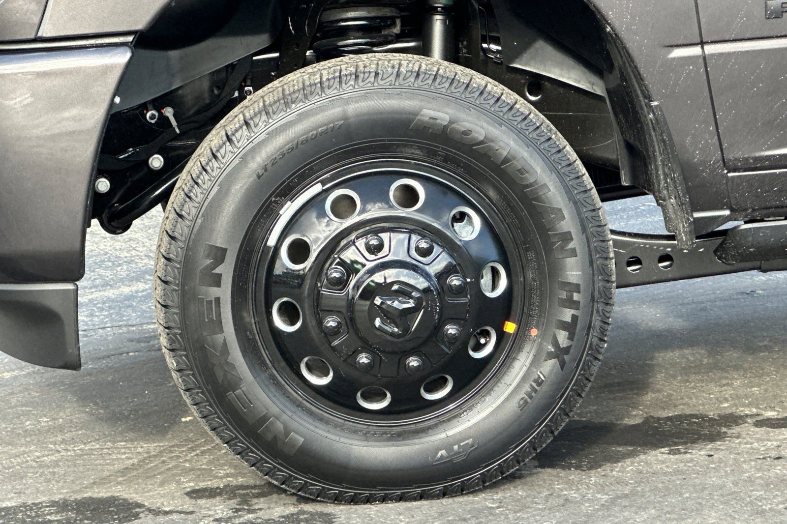 New 2026 RAM 3500 Laramie image 30