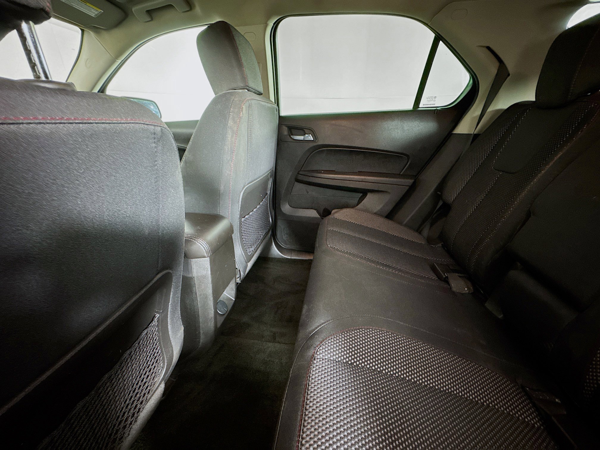 Used 2017 Chevrolet Equinox LT w/ Convenience Package image 23