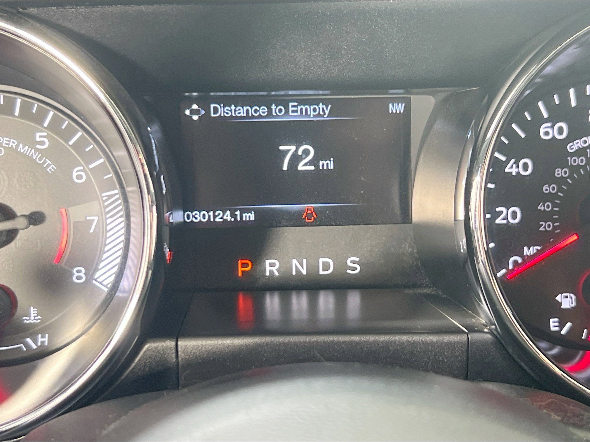 Used 2017 Ford Mustang Premium image 12