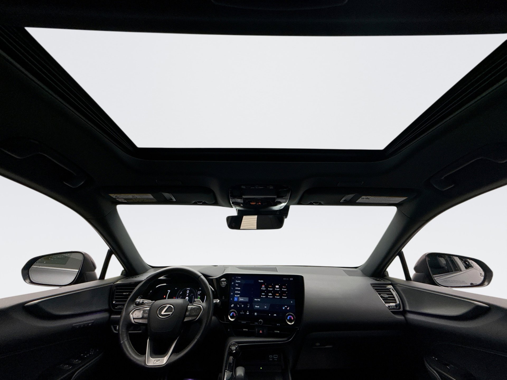 Used 2024 Lexus NX 450h+ F Sport w/ Vision Package image 17