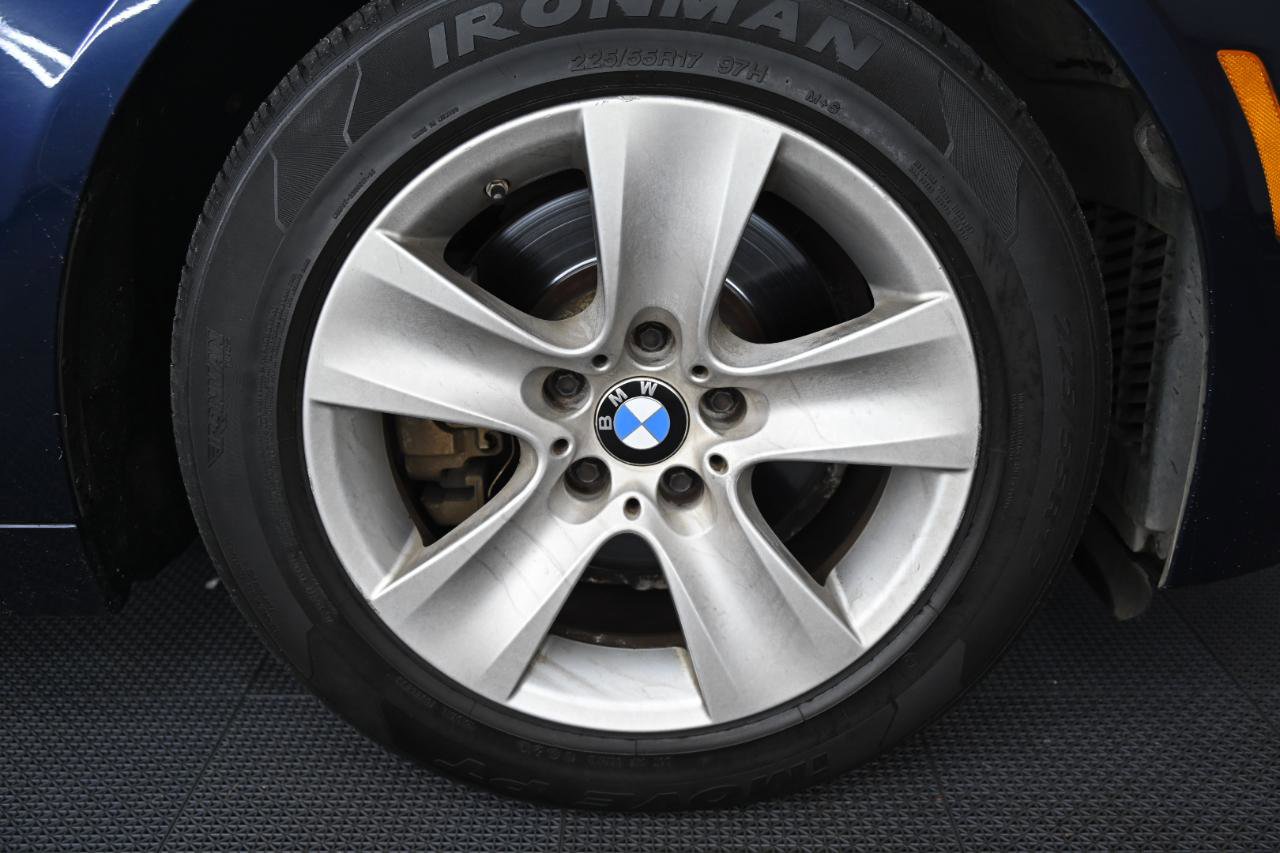 Used 2013 BMW 528i xDrive Sedan AWD/4WD image 44