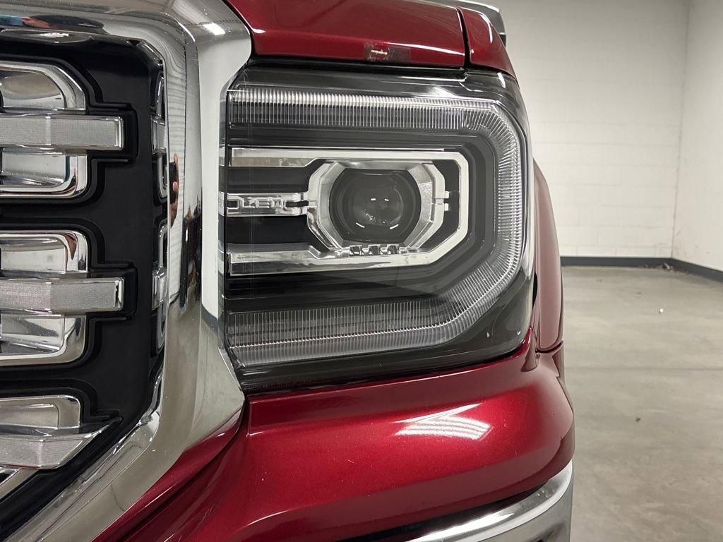 Used 2018 GMC Sierra 1500 SLT AWD/4WD image 9