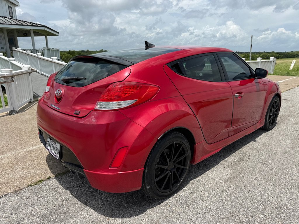 Used 2013 Hyundai Veloster RE:MIX Edition FWD image 27