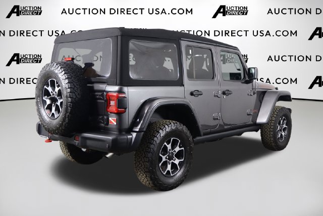 Used 2022 Jeep Wrangler Unlimited Rubicon AWD/4WD image 39
