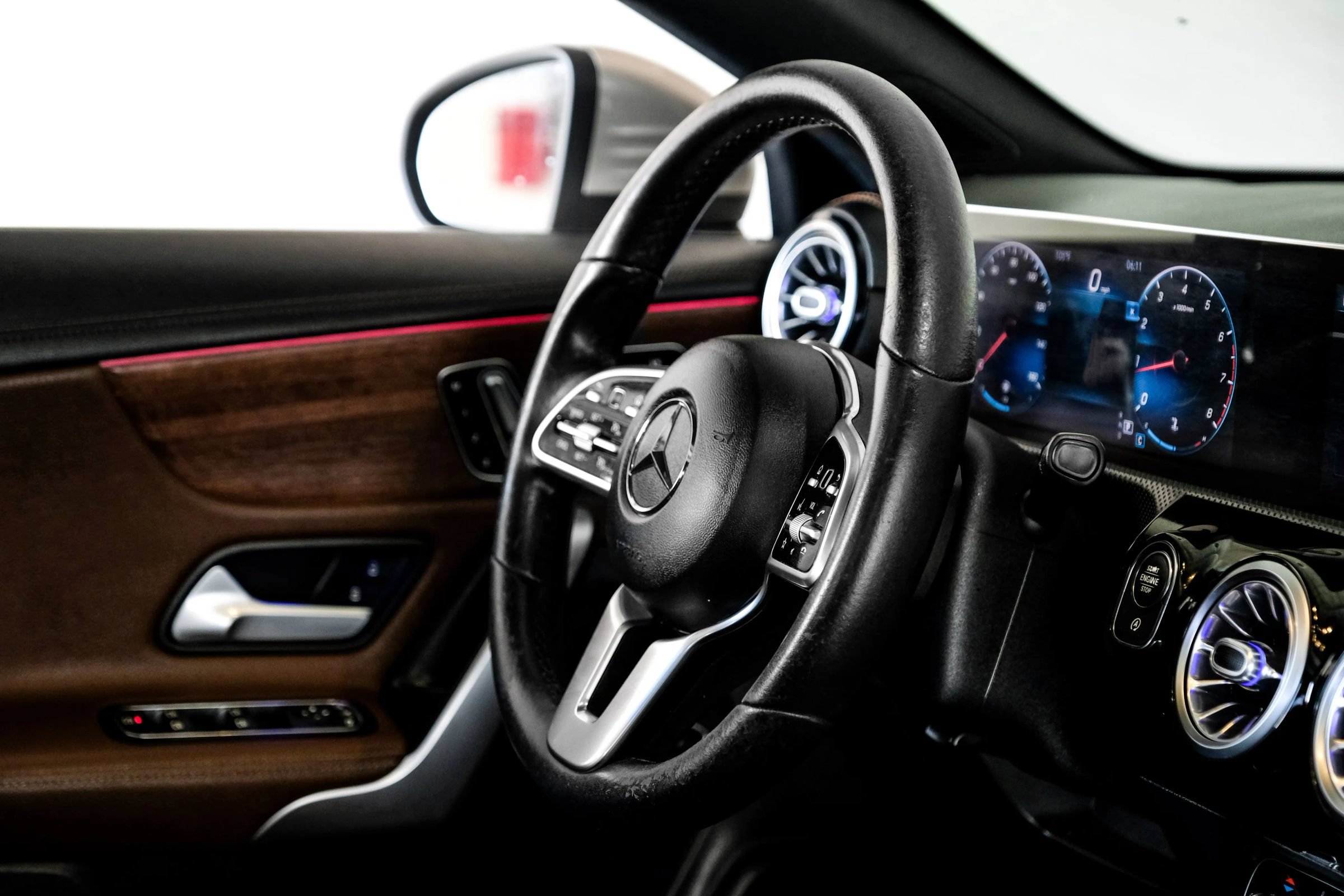 Used 2020 Mercedes-Benz CLA 250 image 14