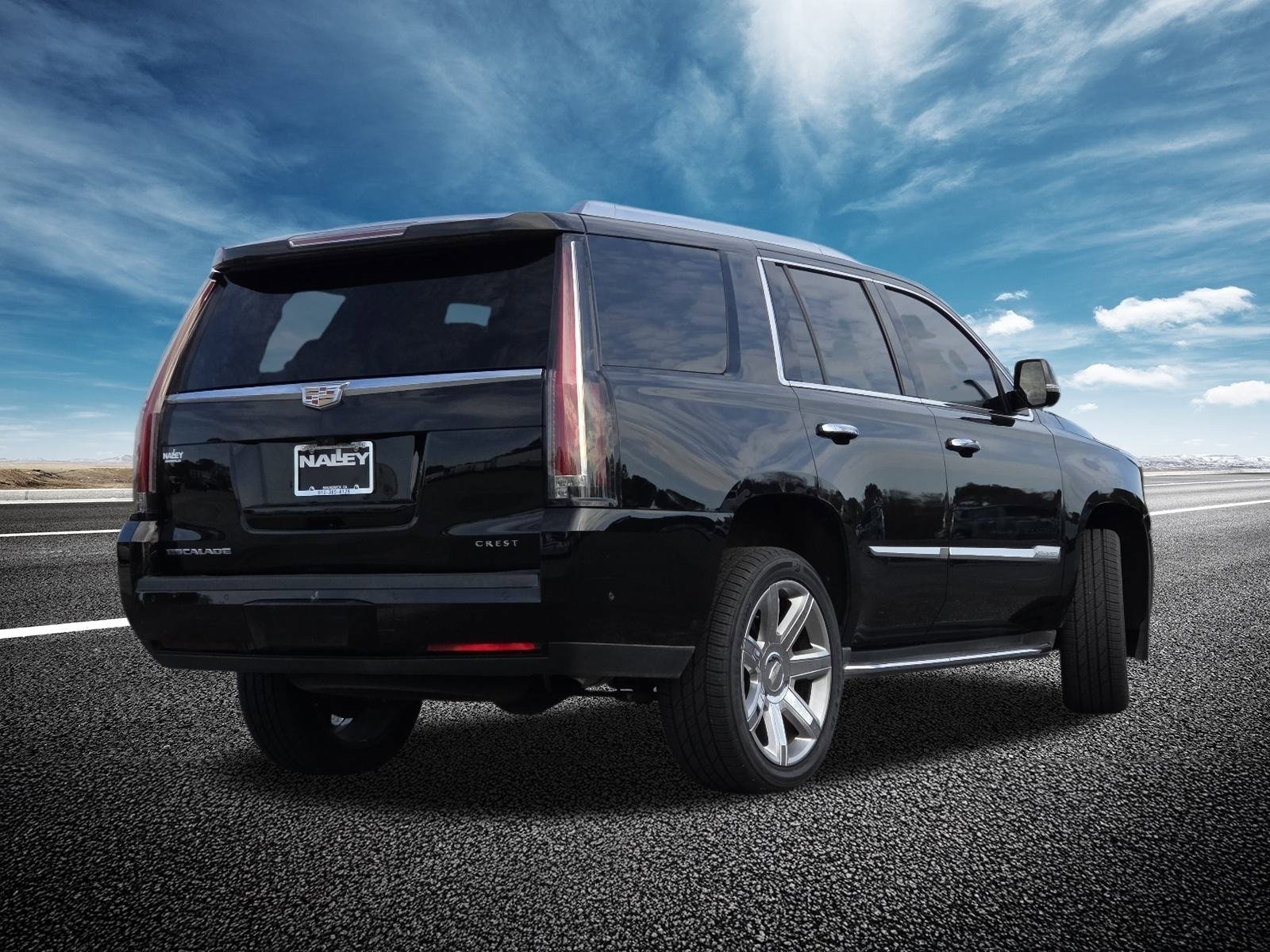 Used 2020 Cadillac Escalade Premium Luxury image 24