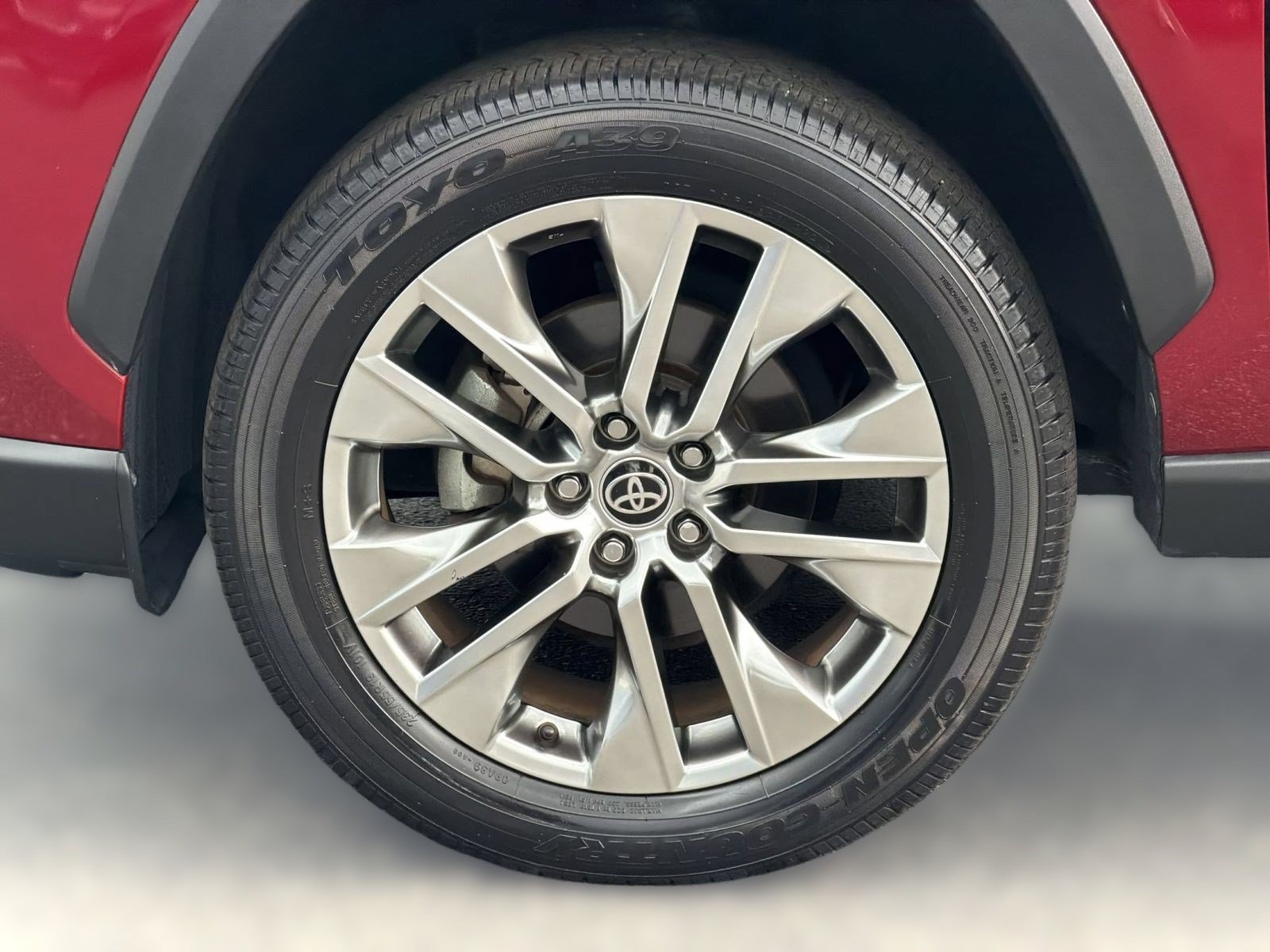 Used 2021 Toyota RAV4 Limited FWD image 13