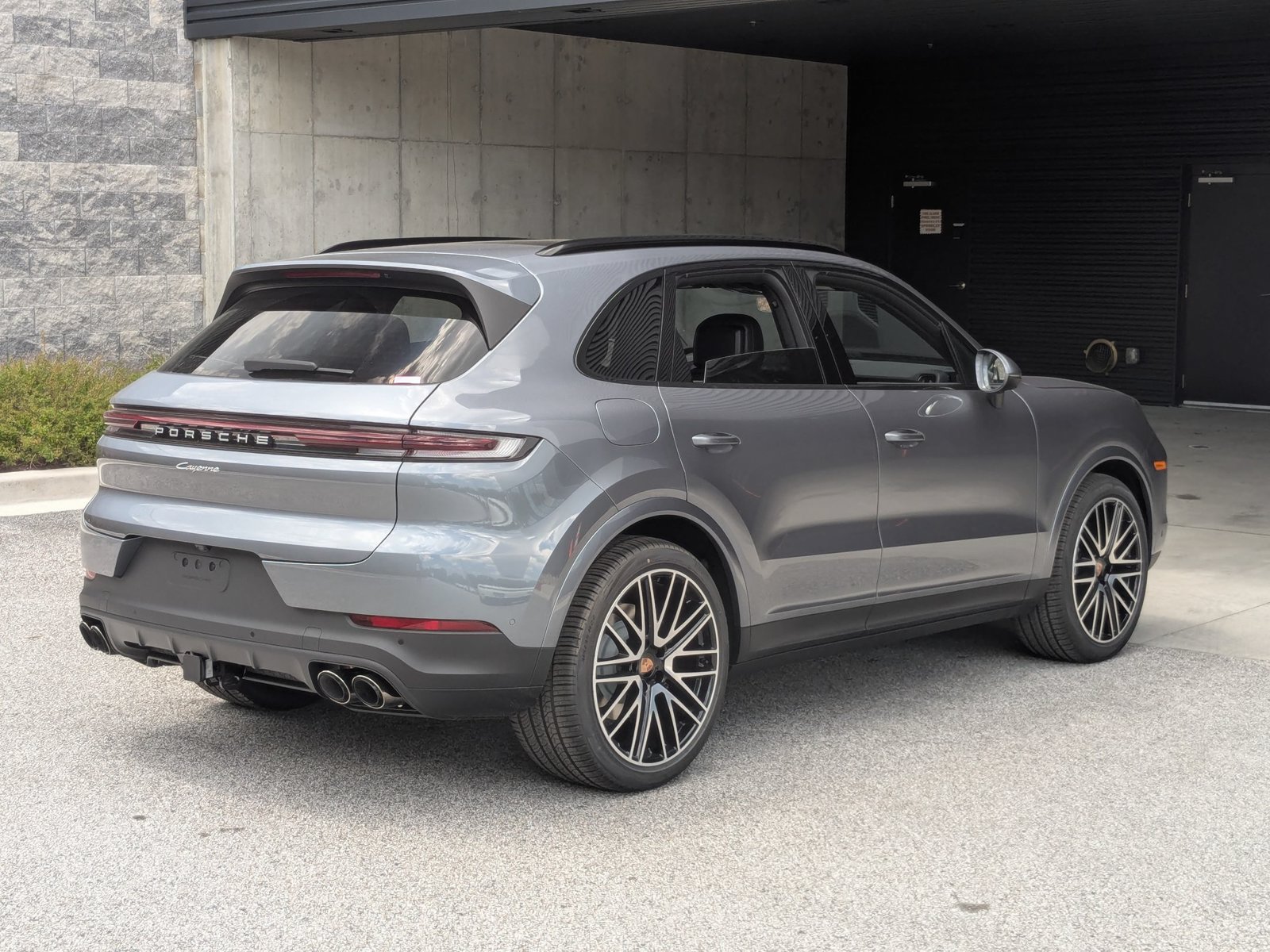 New 2026 Porsche Cayenne AWD/4WD image 9