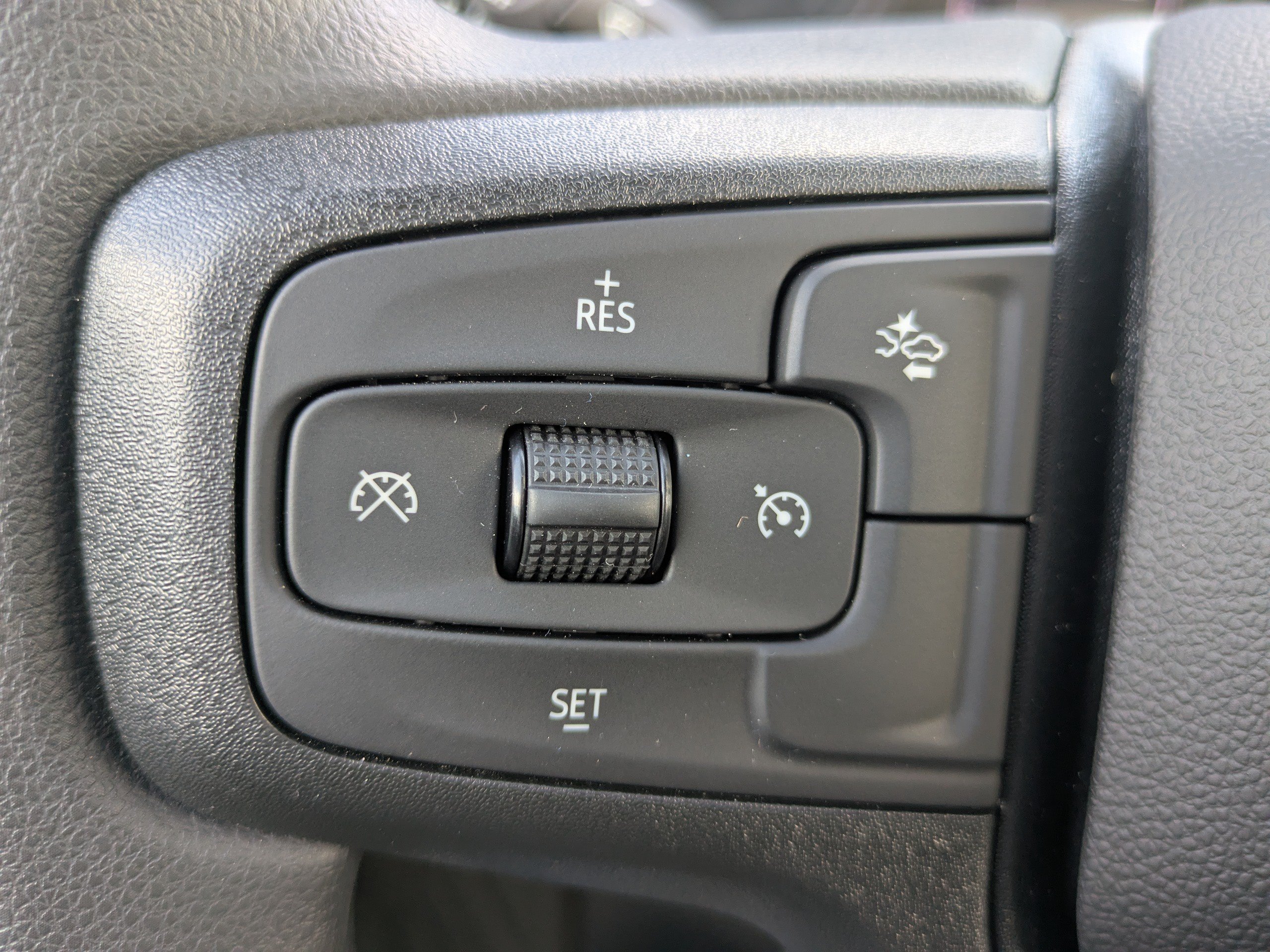 New 2026 Chevrolet Silverado 1500 Custom Trail Boss w/ LPO, Dark Essentials Package AWD/4WD image 23