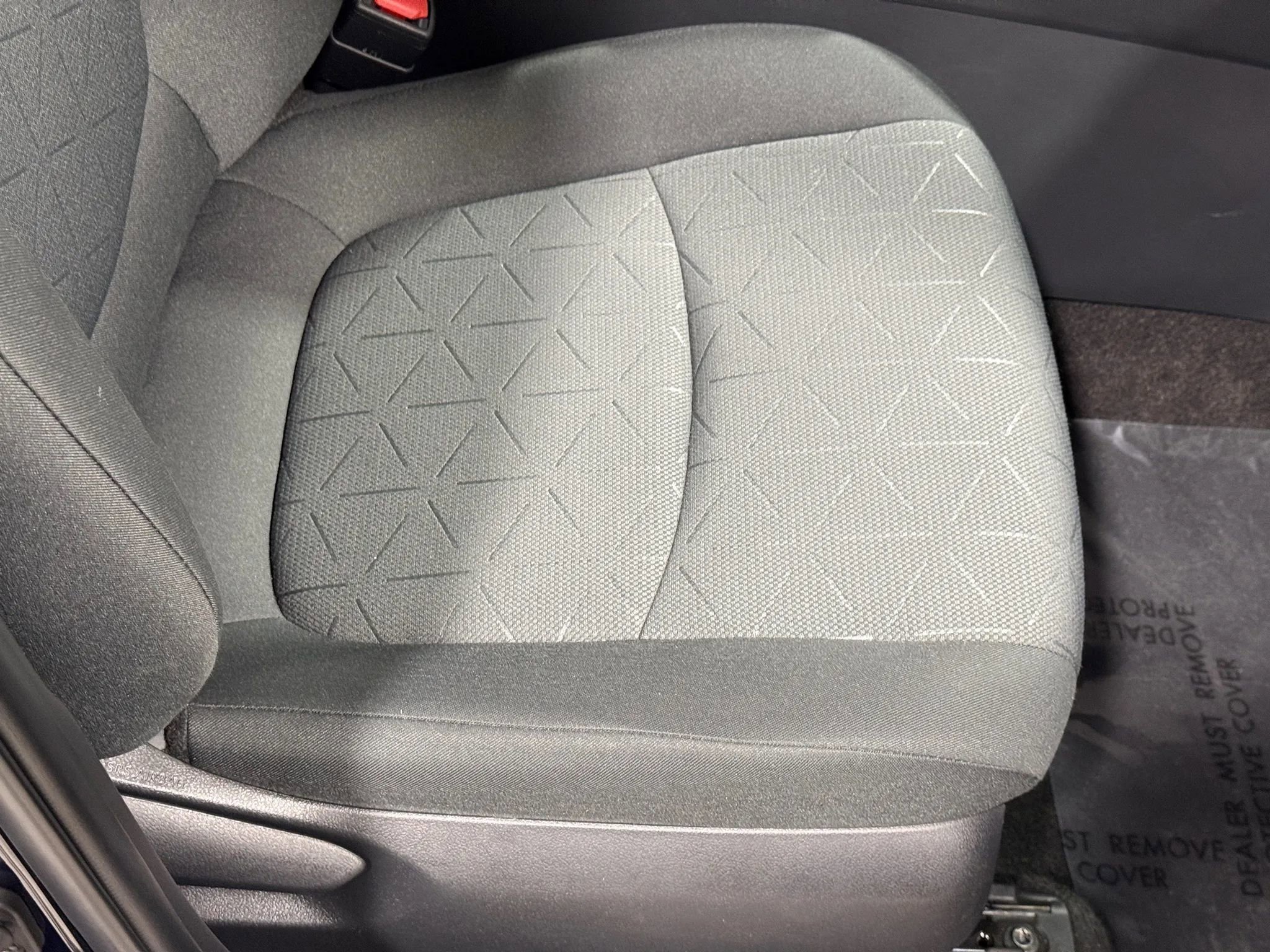 Used 2022 Toyota RAV4 XLE w/ Convenience Package image 52