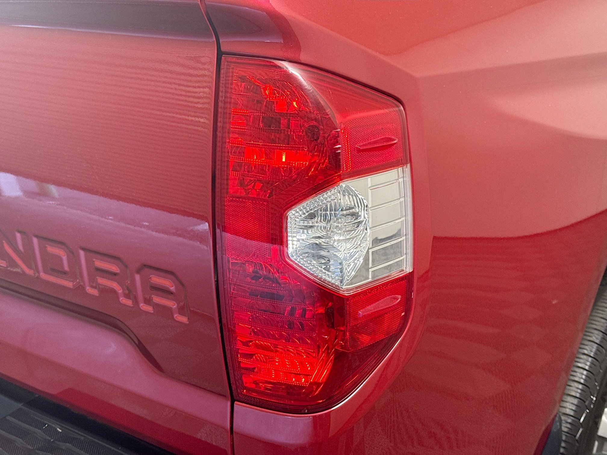 Used 2021 Toyota Tundra Platinum RWD image 34