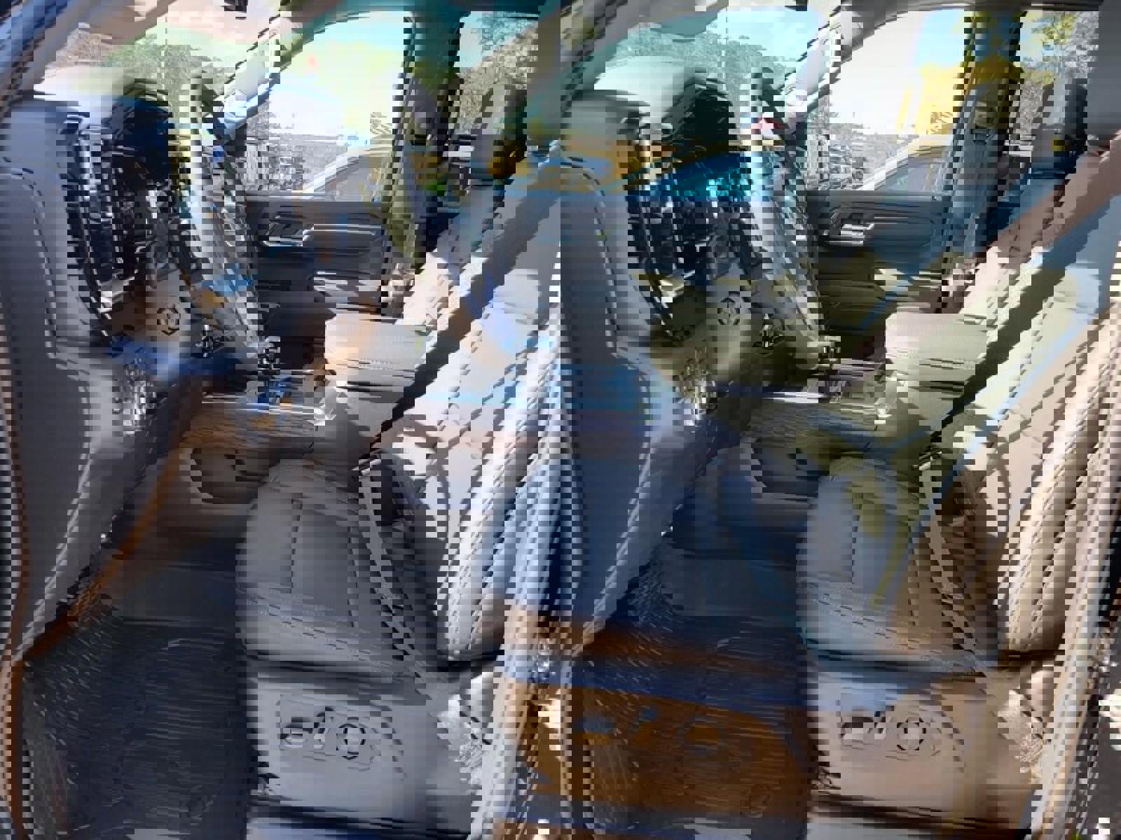 New 2026 GMC Sierra 1500 SLT w/ SLT Premium Plus Package image 18