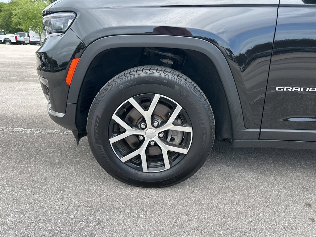 Certified 2024 Jeep Grand Cherokee L Limited RWD image 55