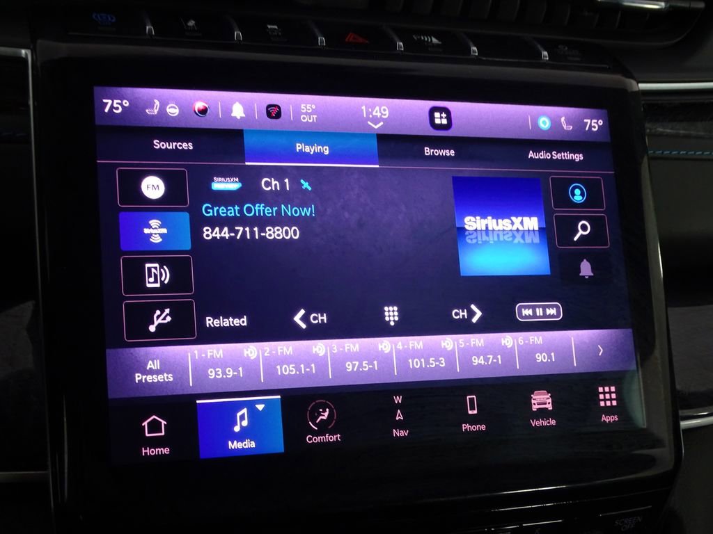 Used 2022 Jeep Grand Cherokee Trailhawk image 35