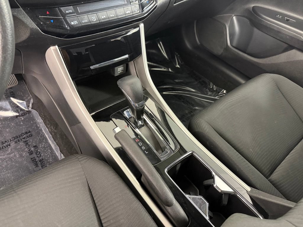 Used 2017 Honda Accord LX image 20