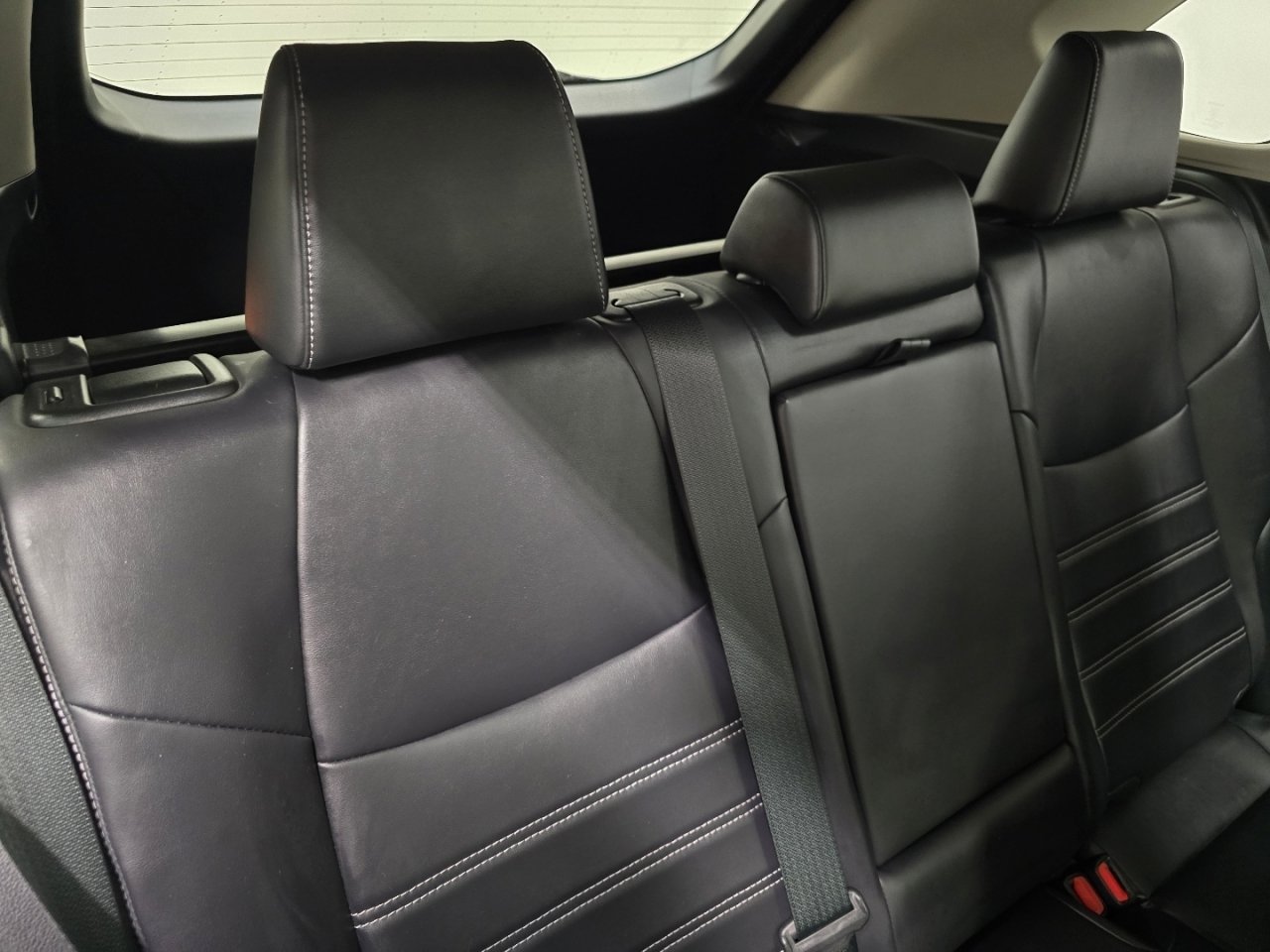 Certified 2019 Toyota RAV4 Limited w/ Advanced Technology Package image 21