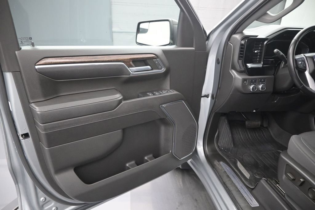 Used 2023 GMC Sierra 1500 Elevation AWD/4WD image 14