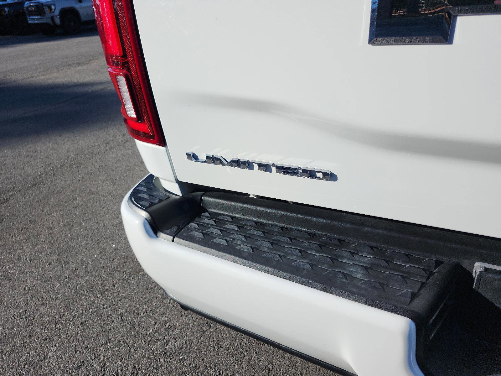 Used 2025 RAM 2500 Limited image 4