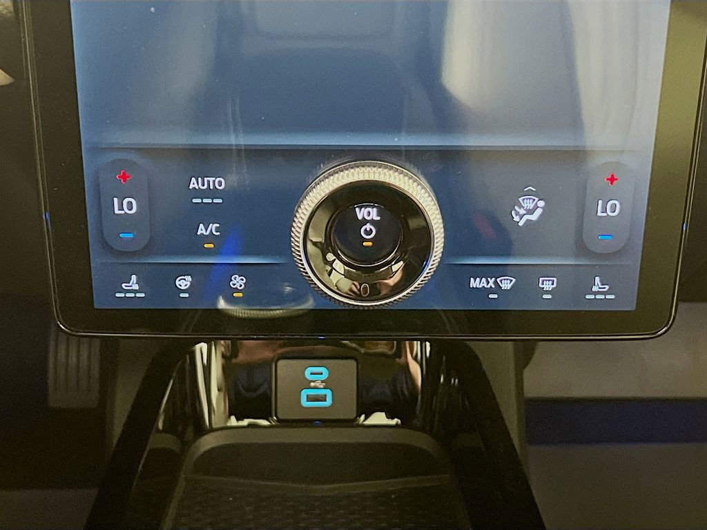 Used 2024 Ford Mustang Mach-E Premium image 20