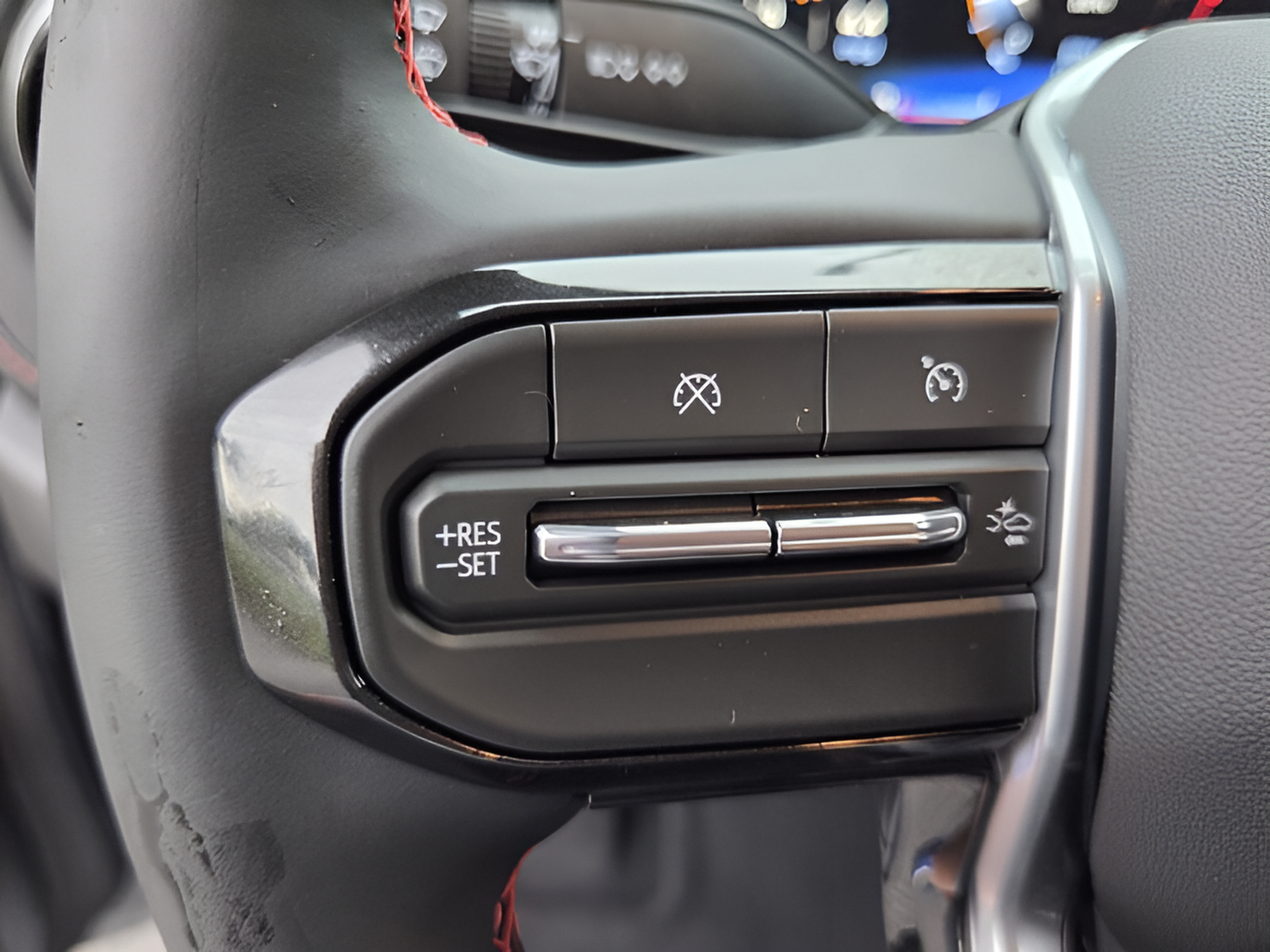 New 2026 Chevrolet Colorado Z71 w/ Technology Package AWD/4WD image 26