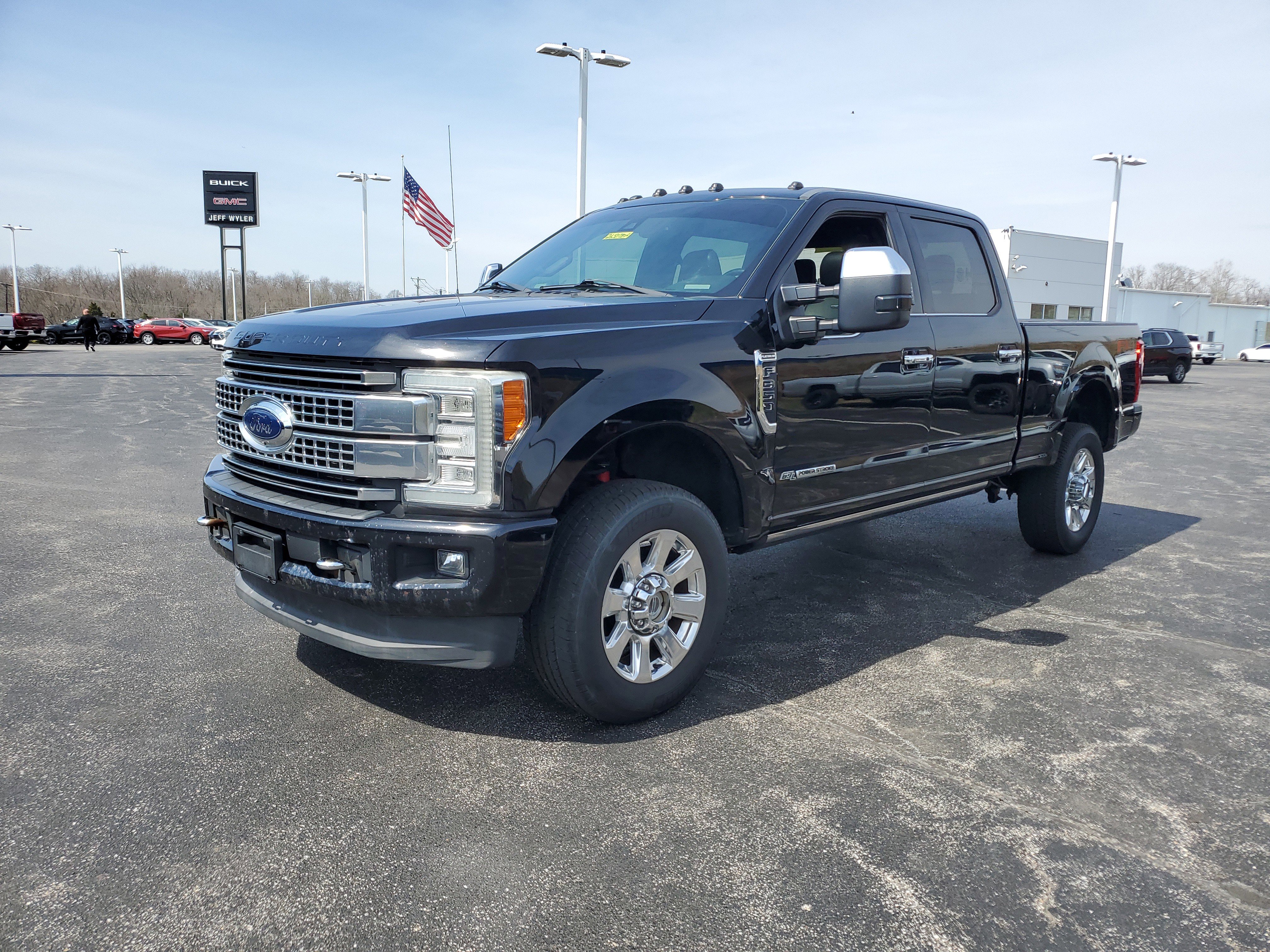 Used 2017 Ford F350 Platinum w/ Platinum Ultimate Package image 9