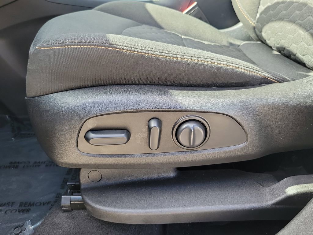 Used 2019 Chevrolet Equinox LT image 22