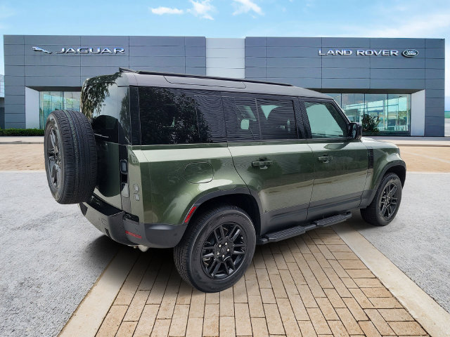 New 2026 Land Rover Defender 110 S AWD/4WD image 5