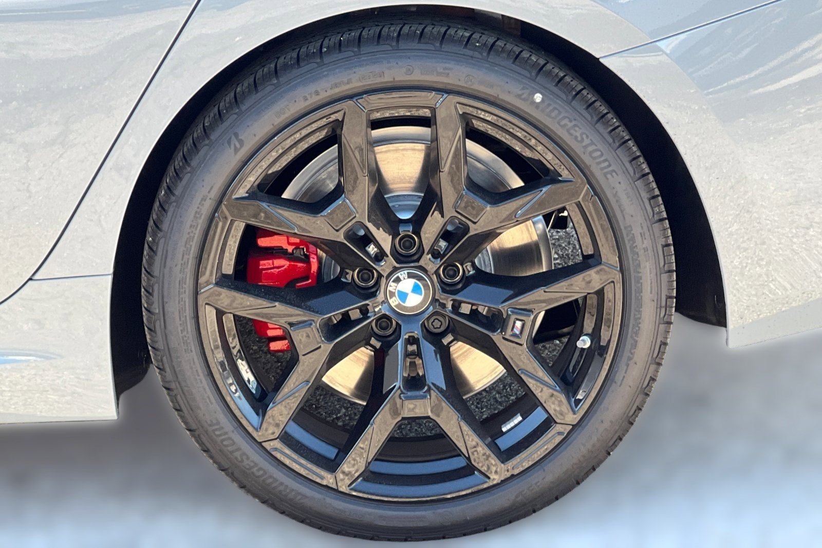 Used 2026 BMW 330i Sedan w/ M Sport Package RWD image 11