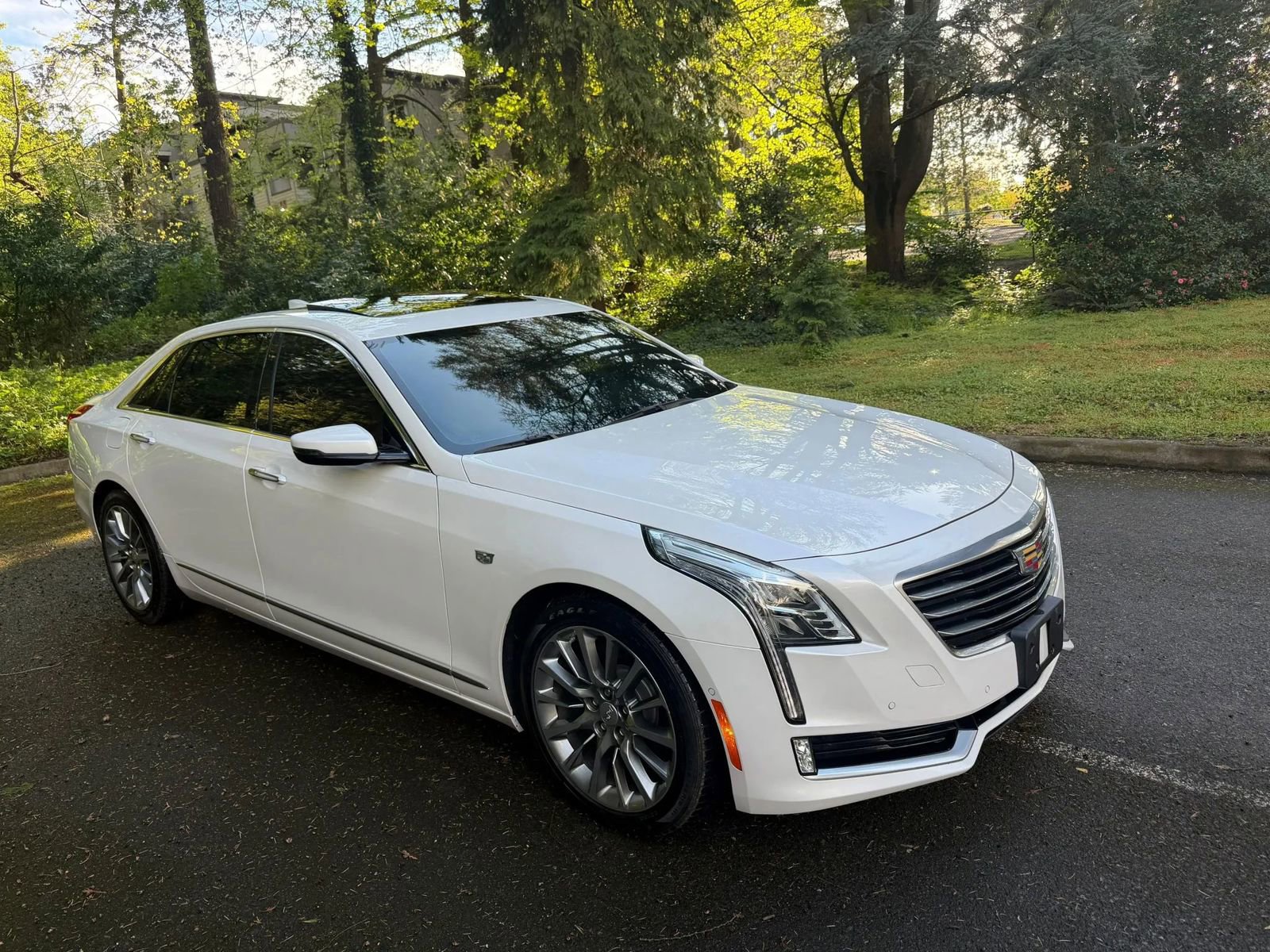 Used 2016 Cadillac CT6 Premium Luxury w/ Comfort Package AWD/4WD image 2
