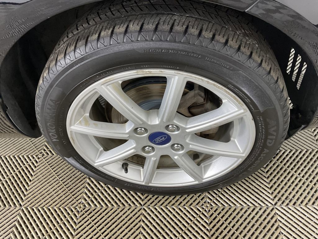 Used 2017 Ford Fiesta SE w/ Equipment Group 201A image 11