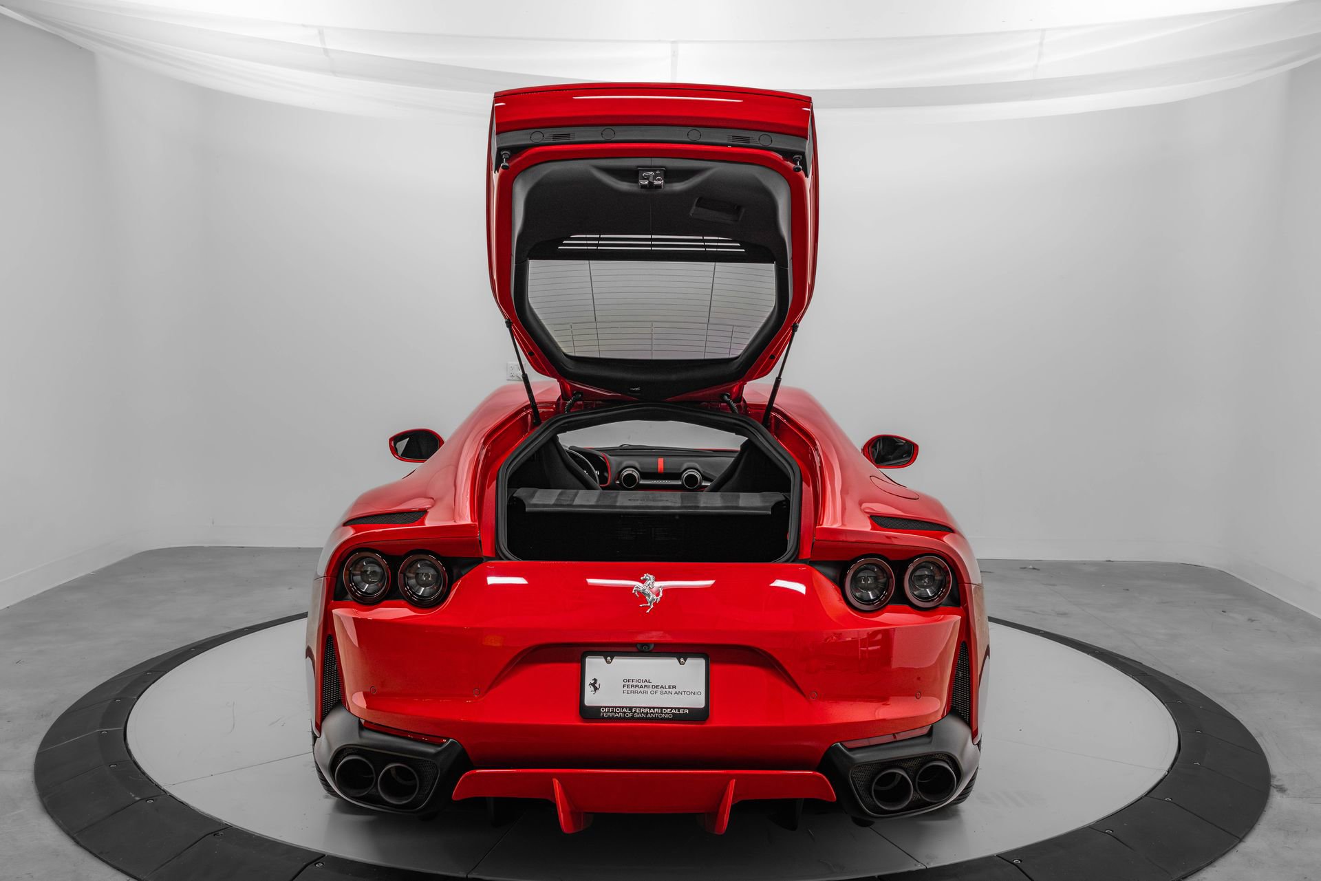 Certified 2020 Ferrari 812 Superfast RWD image 20