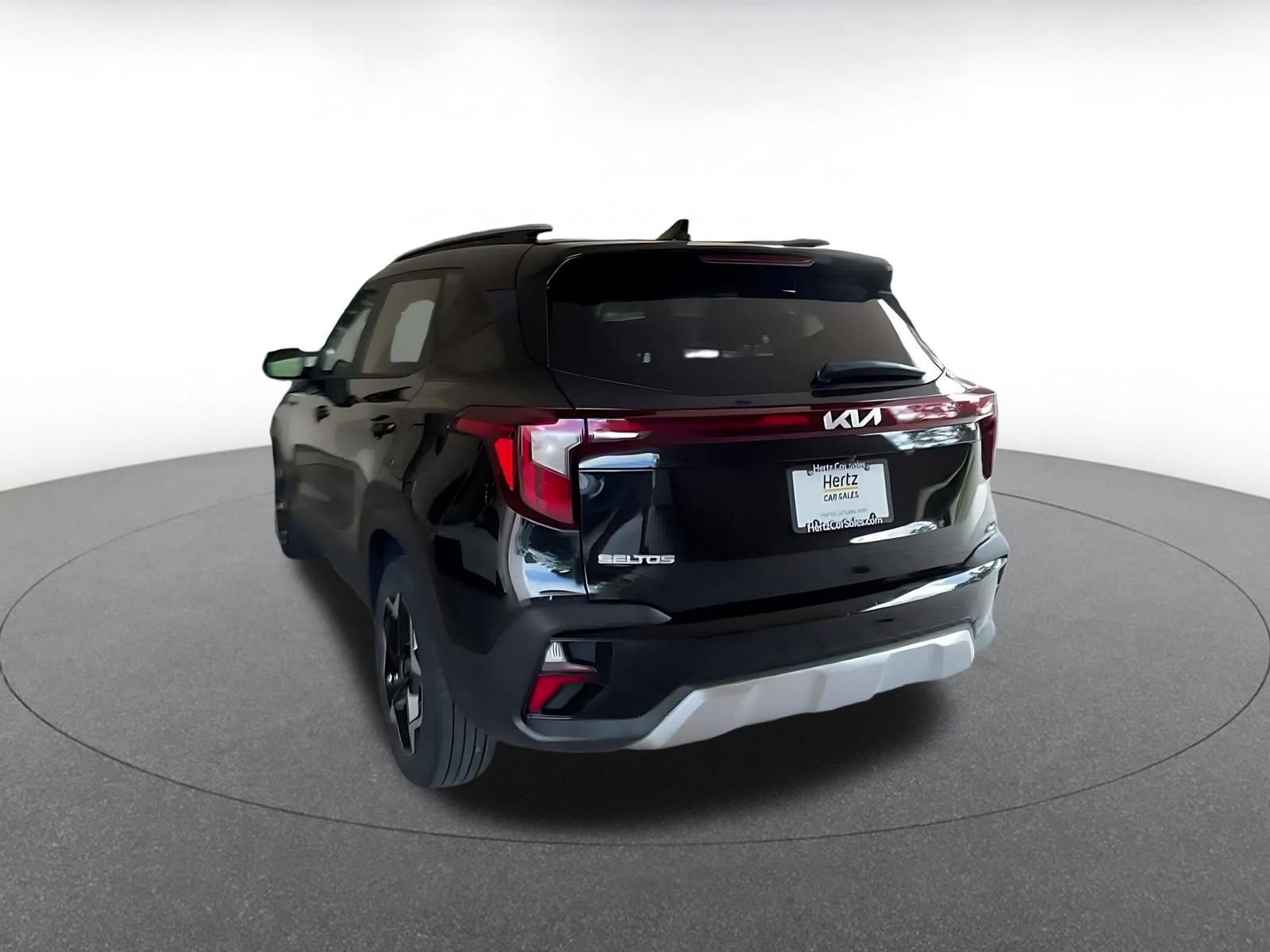 Used 2025 Kia Seltos S FWD image 10