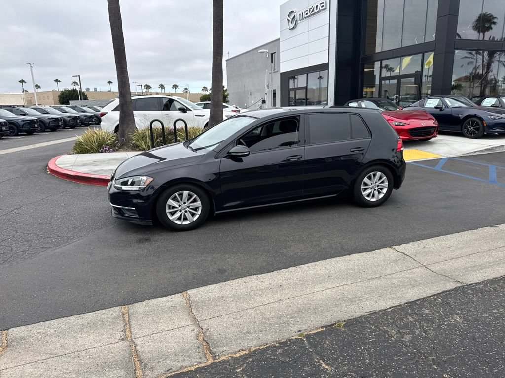 Used 2019 Volkswagen Golf 4-Door FWD image 9