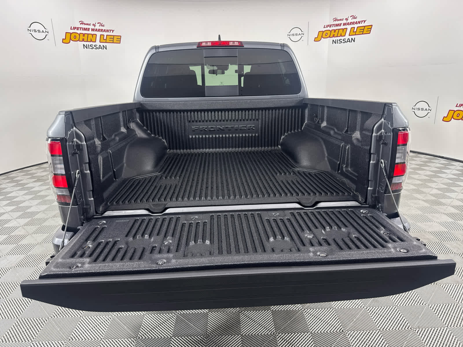 New 2026 Nissan Frontier Pro-X image 5