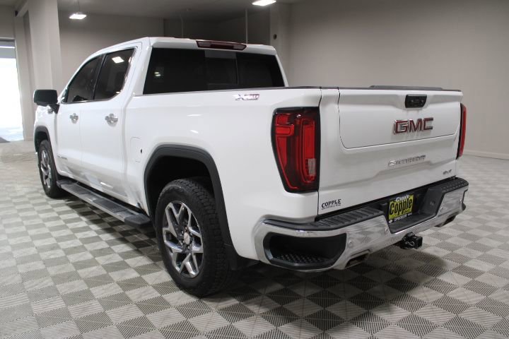 Used 2022 GMC Sierra 1500 SLT w/ SLT Premium Plus Package AWD/4WD image 10