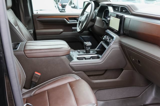 Used 2023 GMC Sierra 1500 Denali w/ Denali Reserve Package AWD/4WD image 9