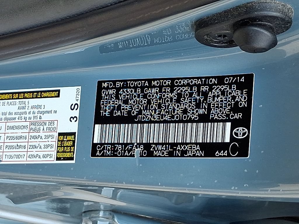 Used 2014 Toyota Prius V Three FWD image 27