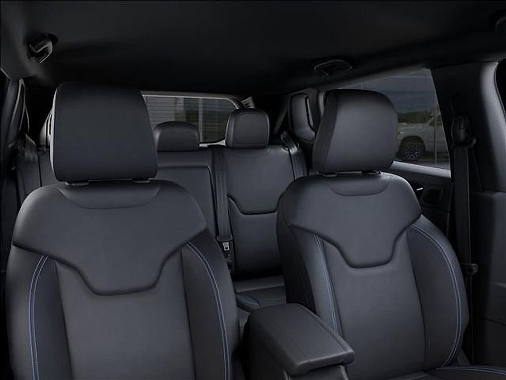 New 2026 Jeep Compass Limited AWD/4WD image 26
