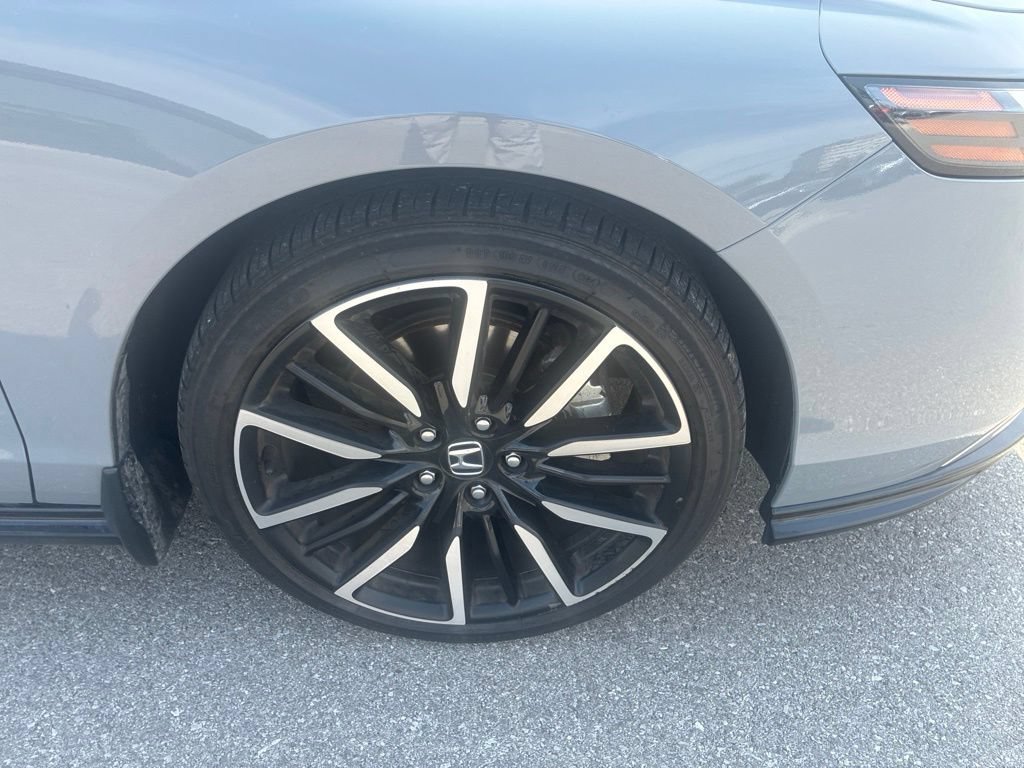 Used 2025 Honda Accord Touring image 28